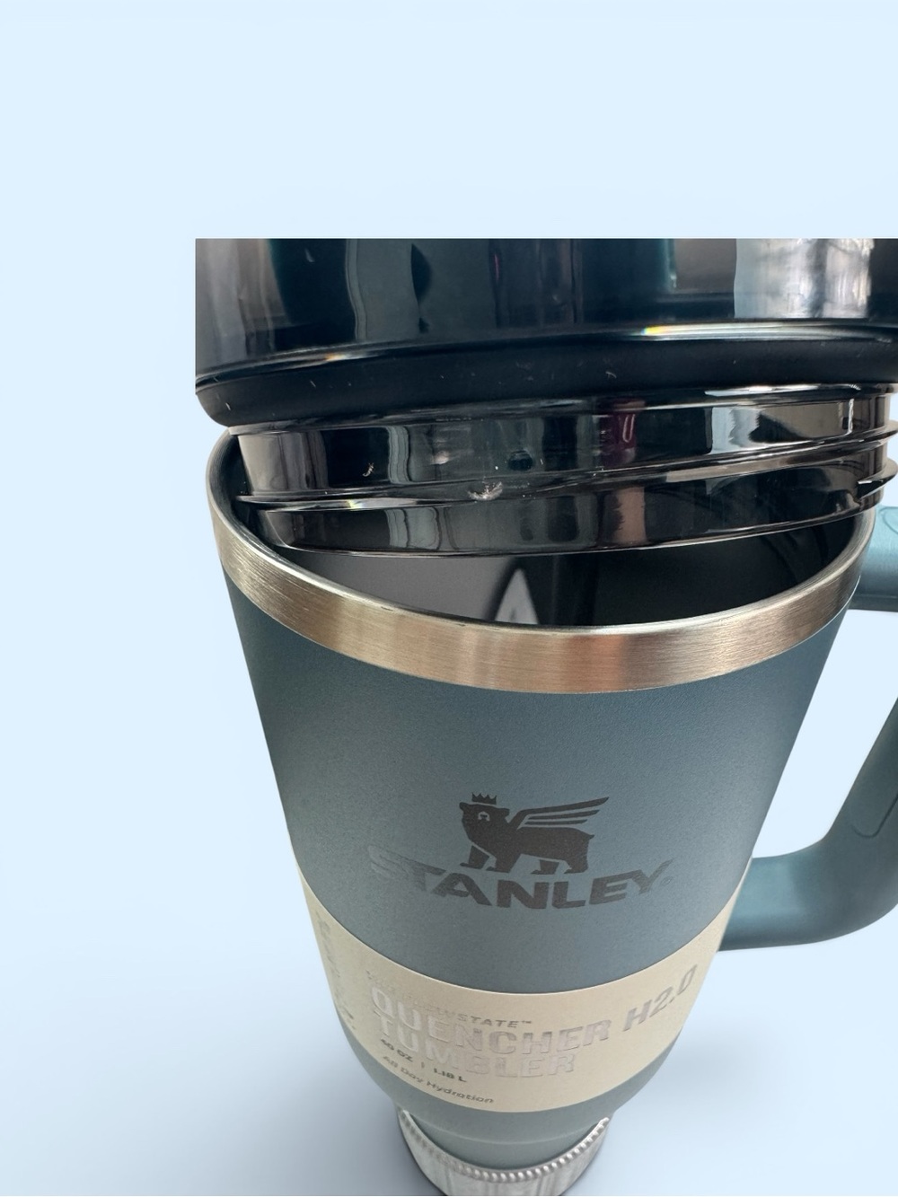 Stanley Quencher H2.0 40oz Blue Spruce Tumbler NWT + Silicone Boot - Picture 7 of 8